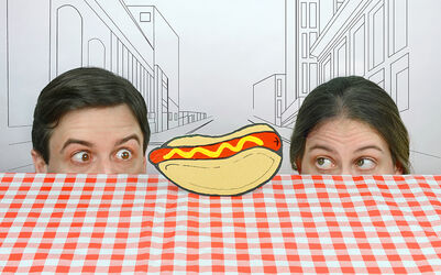 NATHAN & IDA'S HOT DOG STAND